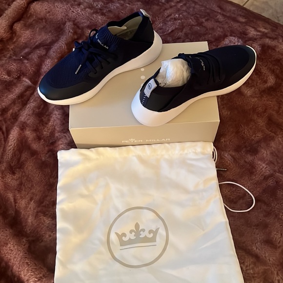Peter Millar, women’s size 8 navy blue, hyper light glide sneakers NWT - Picture 2 of 8